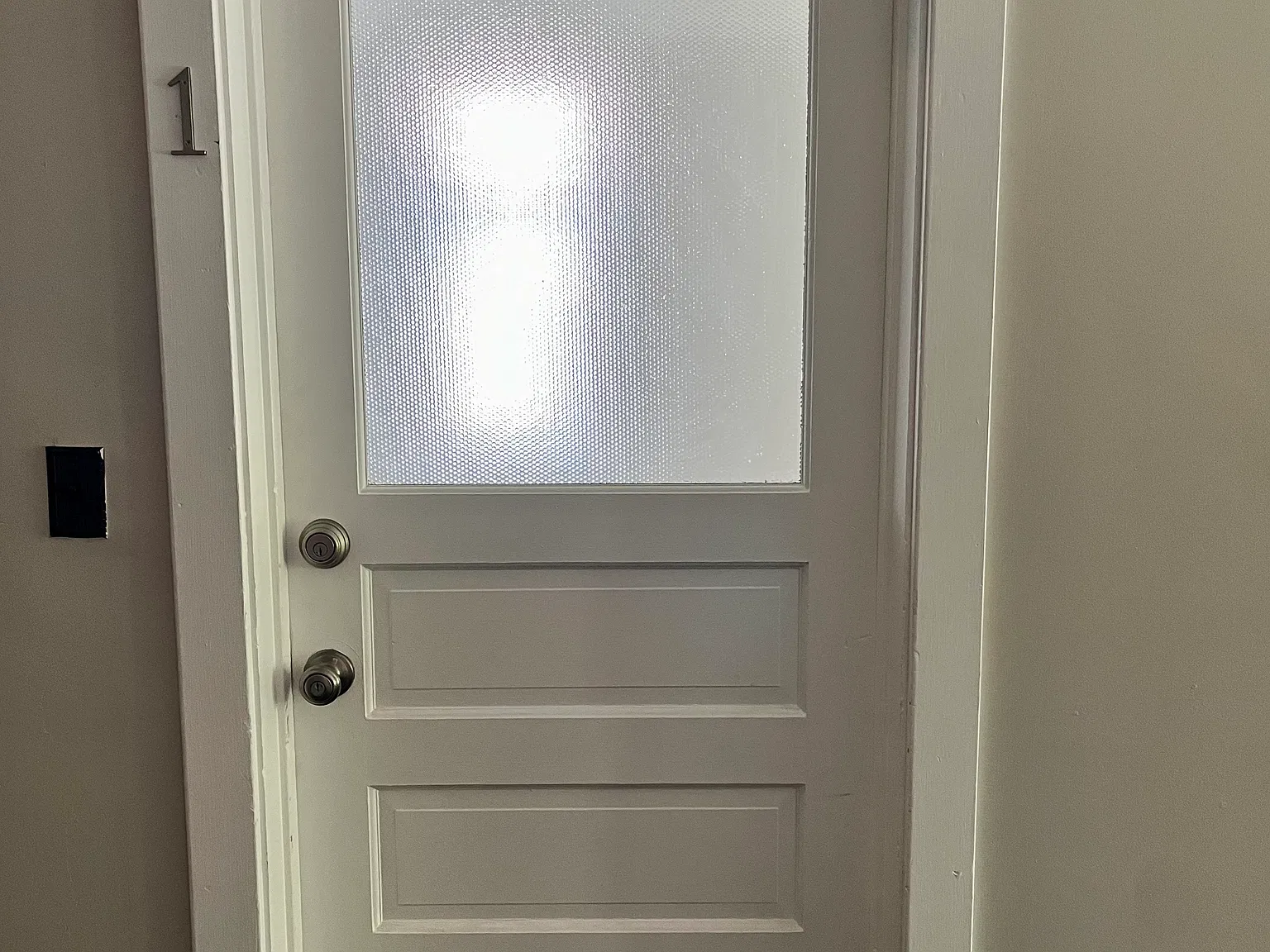 2 bed, 1200 sqft, $1,800 — Photo 2