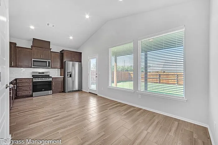 11713 E 107th St N — Photo 10