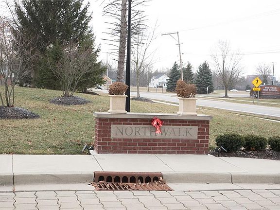 5th image of 111 Northwalk Cir