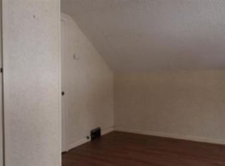 548 12th Ave NW, New Brighton, MN 55112