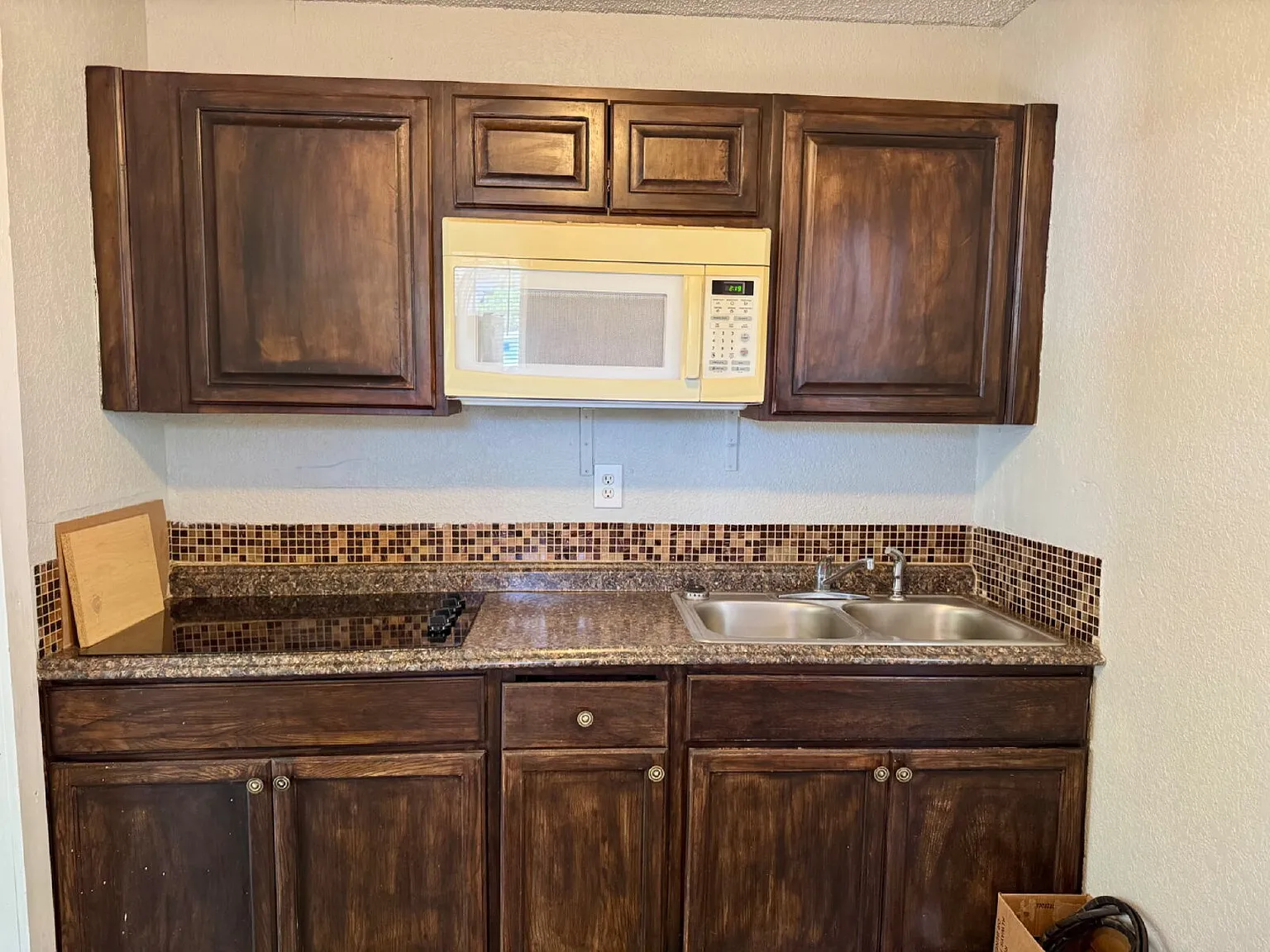 1 bed, 1.0 bath, 400 sqft, $400 — Photo 4