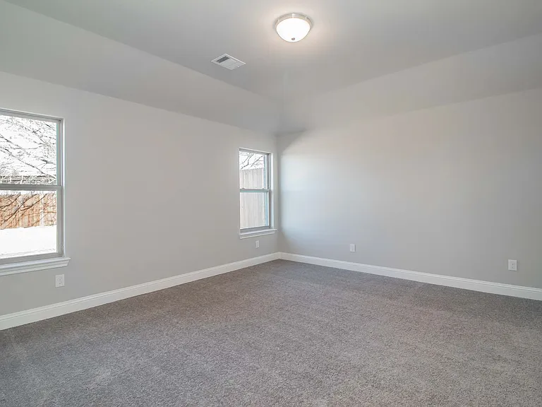 1810 Quail Holw — Photo 17