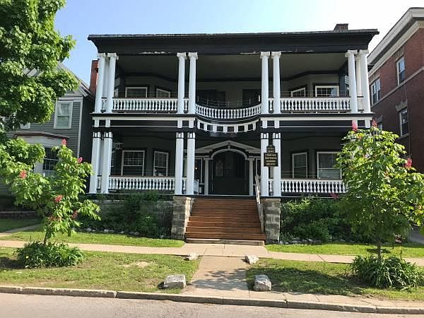 1st image of 242 Bryant St