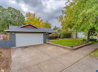 1752 Rock Creek Dr S, Salem, OR 97306