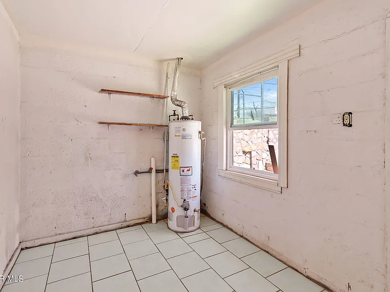 7707 Parral Dr — Photo 16