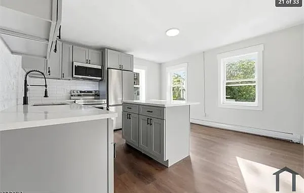 60 Brainard St — Photo 1