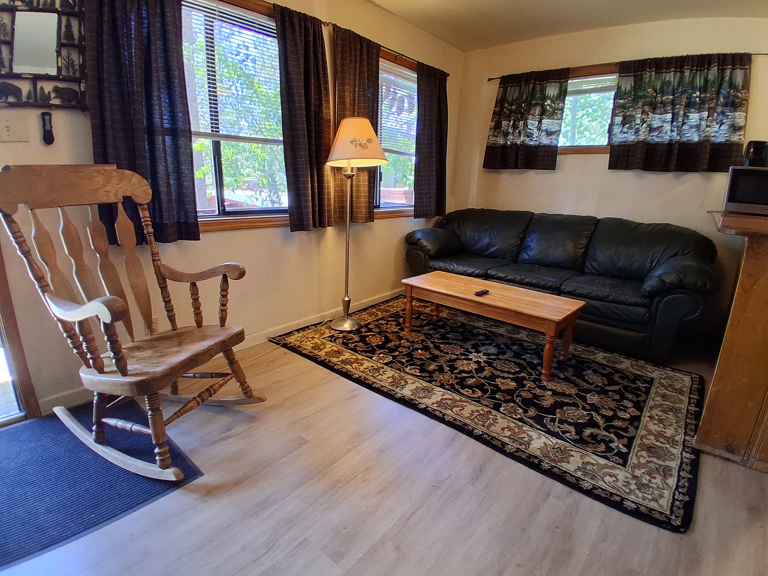 1 bed, 425 sqft, $1,850 — Photo 3