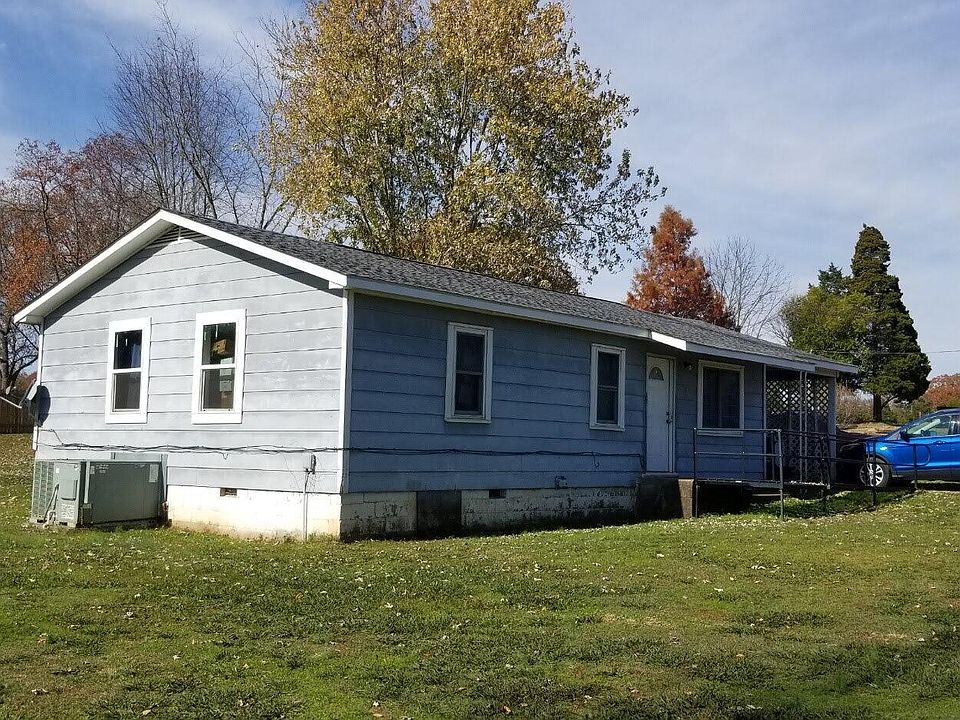 2nd image of 204 Private Road 2263