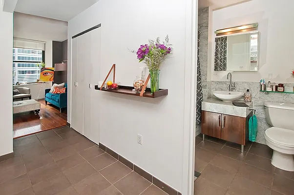 Rented by Nest Seekers International | media 9