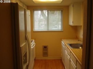 10161 SW Trapper Ter, Beaverton, OR 97008