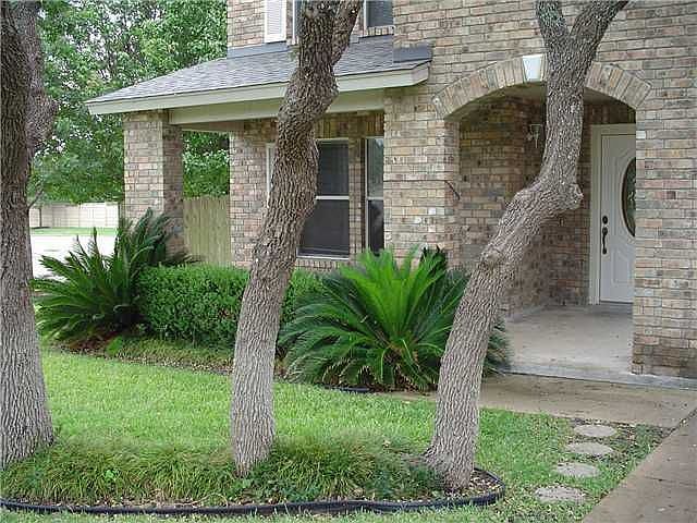 1st image of 1435 Jenna Ln
