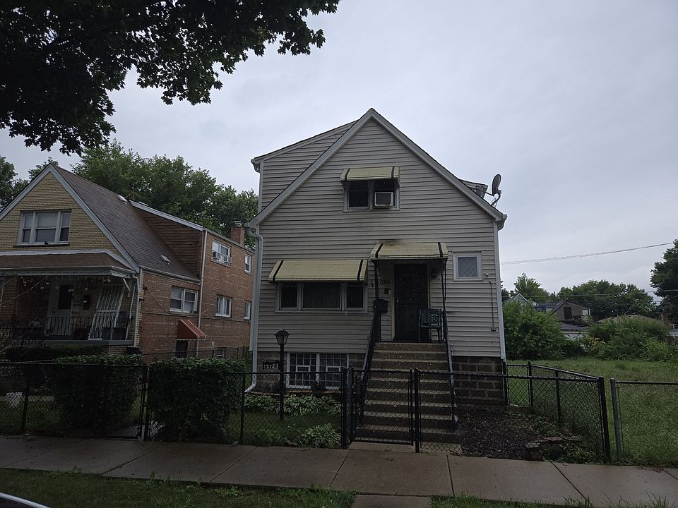 1st image of 6328 S Hoyne Ave