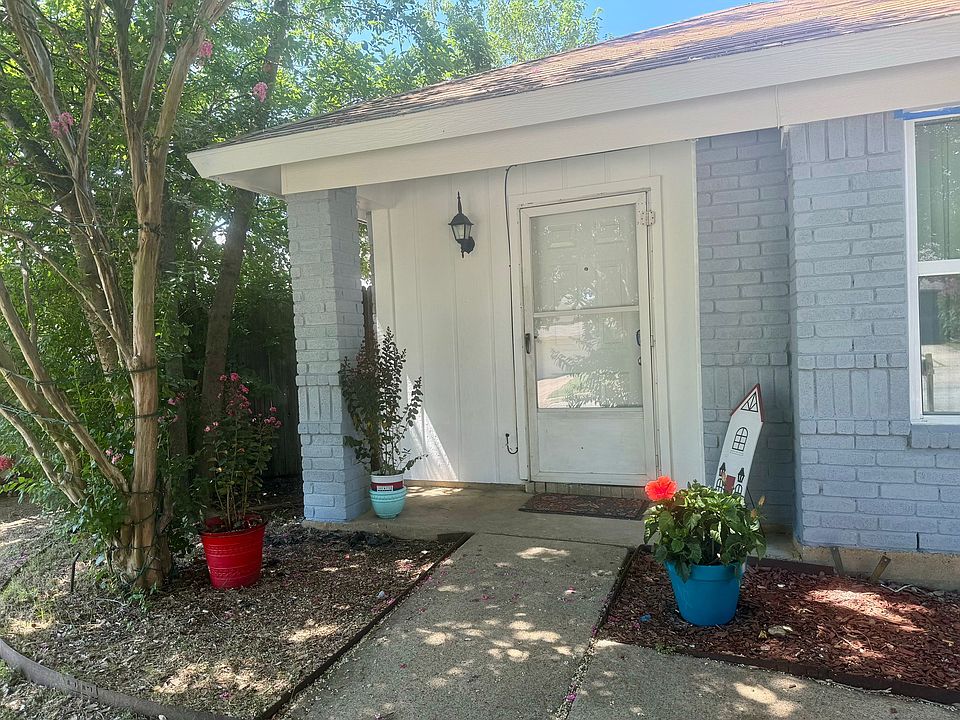 1st image of 4813 Thistledown Dr