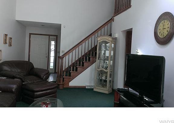 5th image of 31 Pinegrove Park