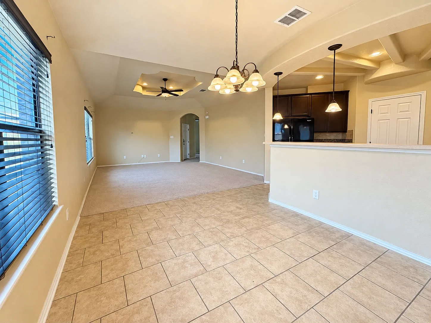 3 bed, 1703 sqft, $1,850 — Photo 3