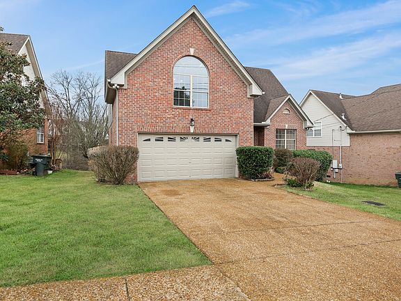 3rd image of 7104 Calderwood Dr