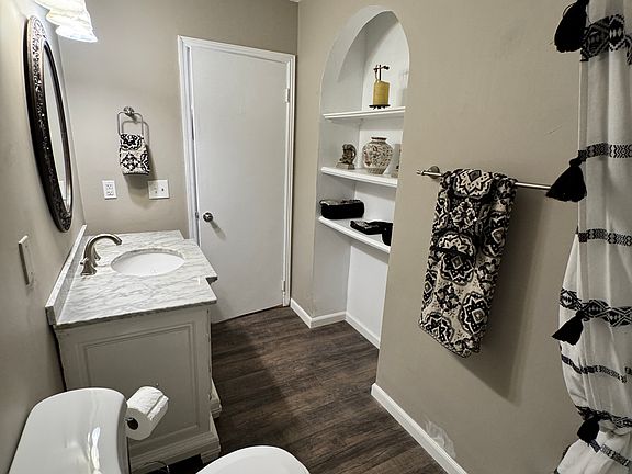 custom recessed shelving