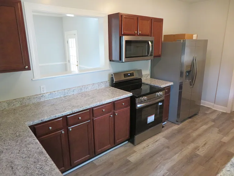 1806 Powhatan Ave — Photo 15