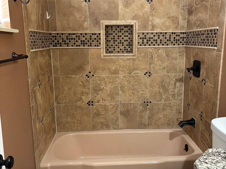 705 E Losoya St — Photo 8