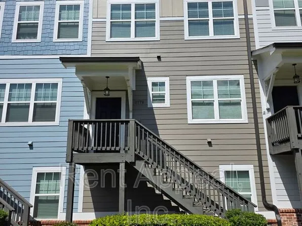 3779 Oxford Cir, Doraville, GA 30340