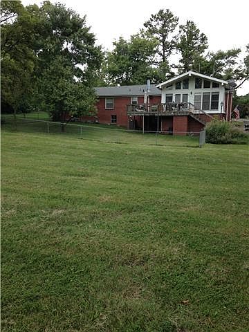 2nd image of 548 McMurray Dr