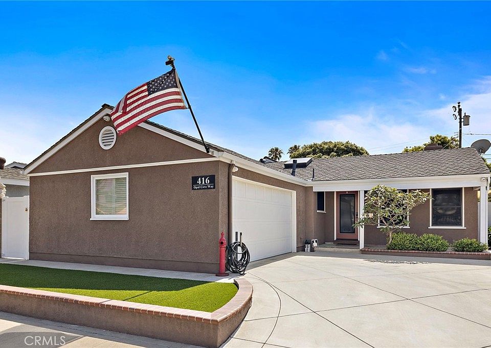 1st image of 416 Opal Cove Way