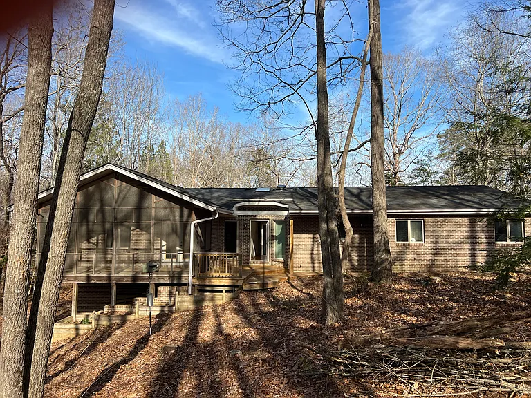 303 Lake Pointe Dr — Photo 11
