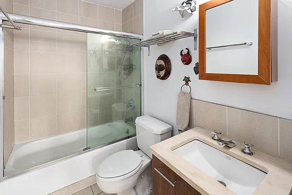 Rented by Poljan Properties Inc. | media 27