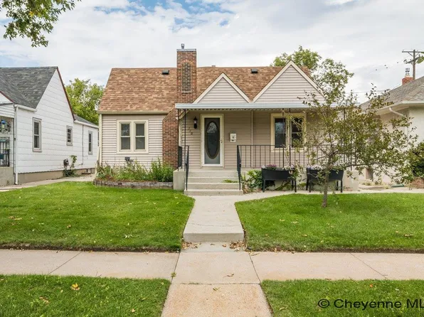 118 E 3rd Ave, Cheyenne, WY 82001