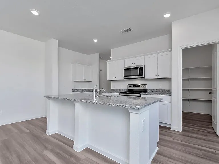 1632 Escondido Dr — Photo 6