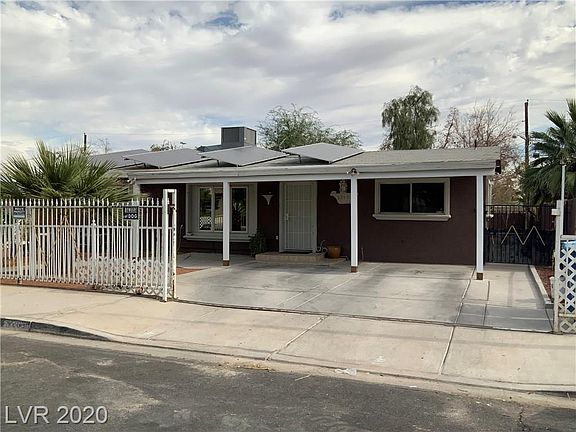 2nd image of 2209 Van Patten Pl