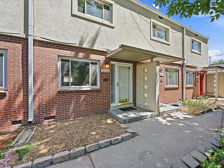 2356 S Race St — Photo 1
