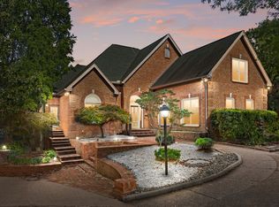 118 N Country Club Dr, Hendersonville, TN 37075