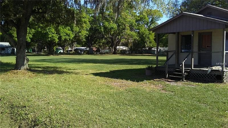 2nd image of 1010 Wilder Rd