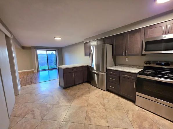 20 Juniper Lane #16, Westbrook, ME 04092