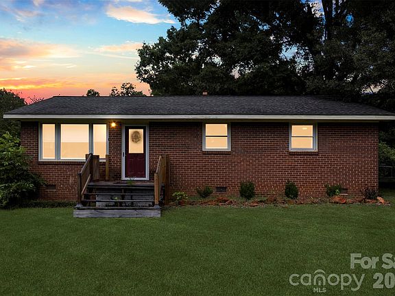 2nd image of 112 Luthers Rd