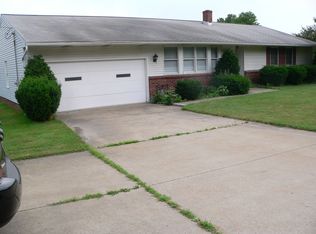 10721 Johnnycake Ridge Rd, Concord Township, OH 44077