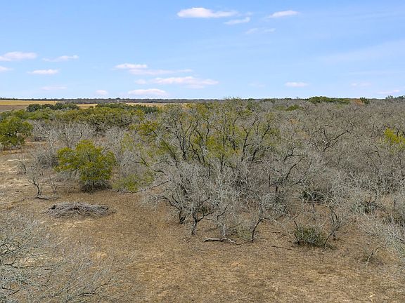 4th image of 228 County Road 454