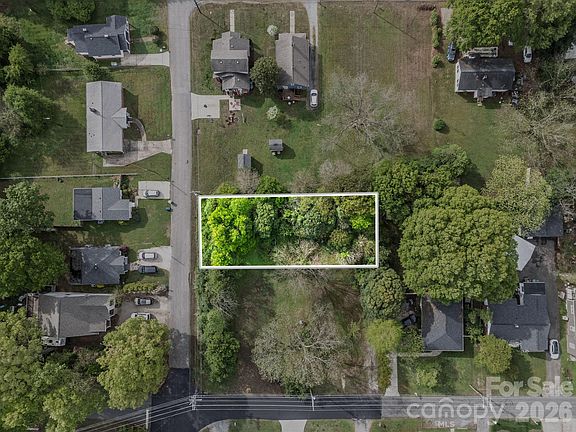 2nd image of 506 East Ave