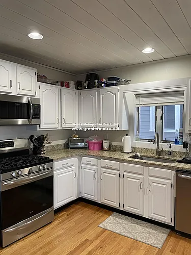 858 E Broadway #2A Photo 1