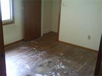 3rd image of 8709 Independence Ave