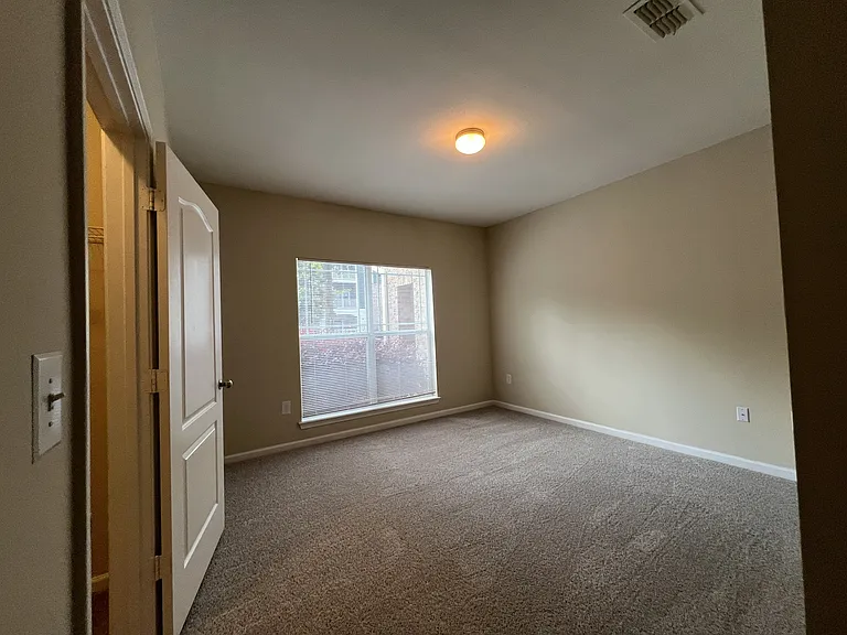 Wesley Kensington Apartments at Stonecrest — Photo 397