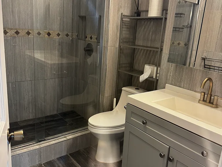 85 Orange Ave #2 — Photo 7