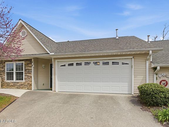 2nd image of 1654 Wood Song Ln