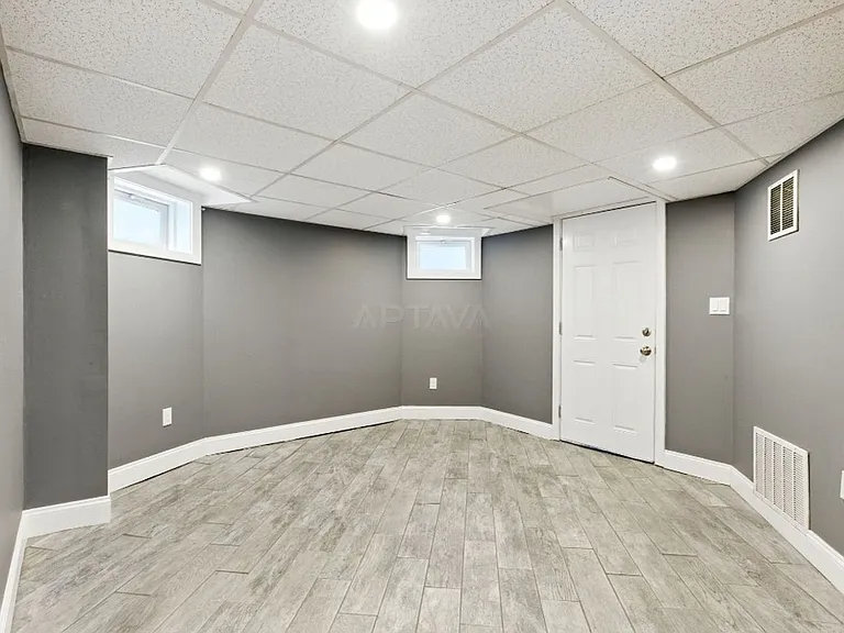 547 Broadway #1B — Photo 6