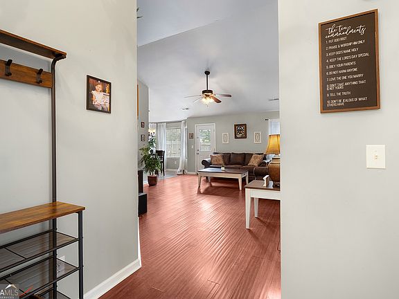 3rd image of 30 Atwood Dr NW