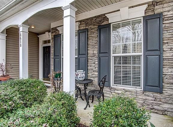 2nd image of 8610 Robinson Meadow Ct