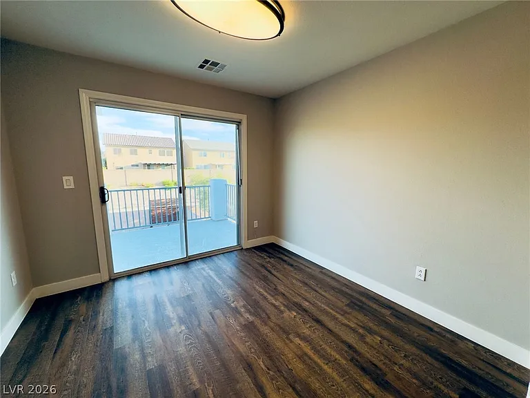 9601 Rolling Thunder Ave — Photo 22