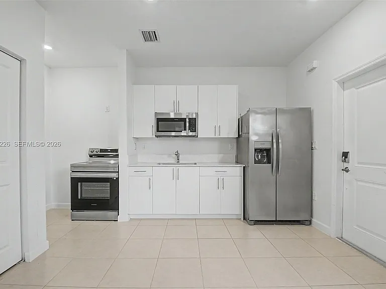 23393 SW 133rd Ave — Photo 20