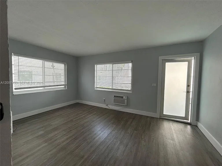 1024 Pennsylvania Ave #2 — Photo 6